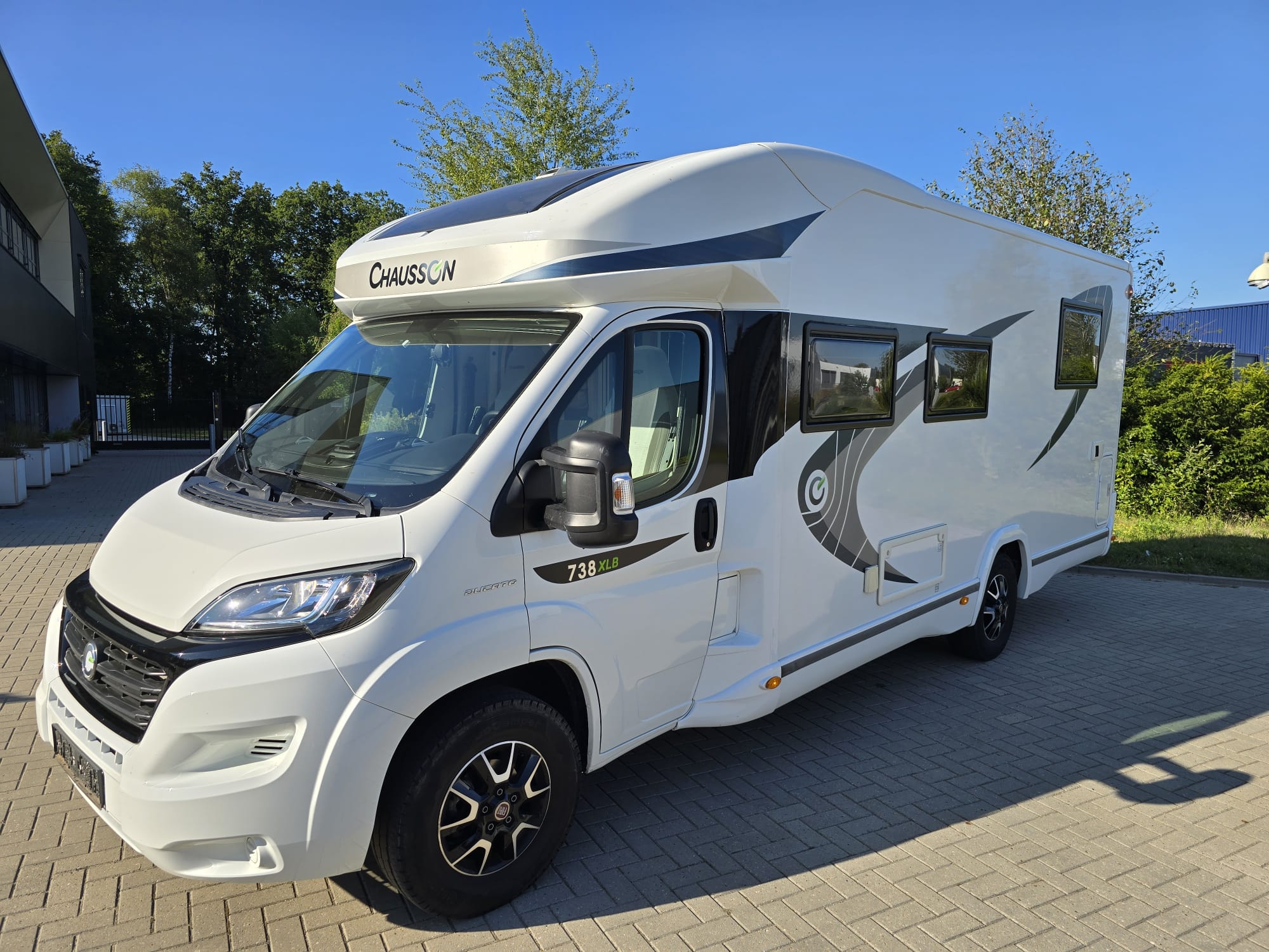 Fiat Ducato Chausson 738 XLB Welcome, 2019 165 PK, Enkele bedden / Hefbed