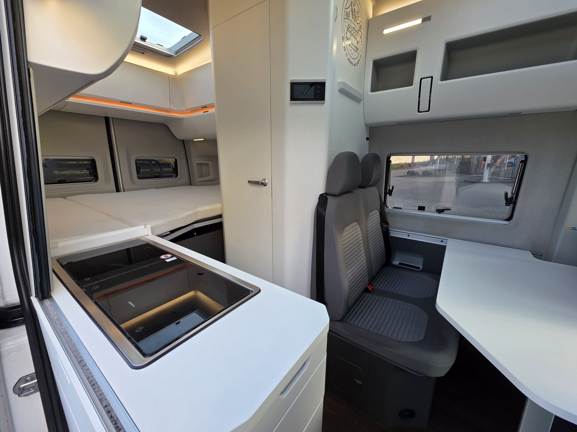 Volkswagen Grand California Automaat, 2022 180PK Full Option