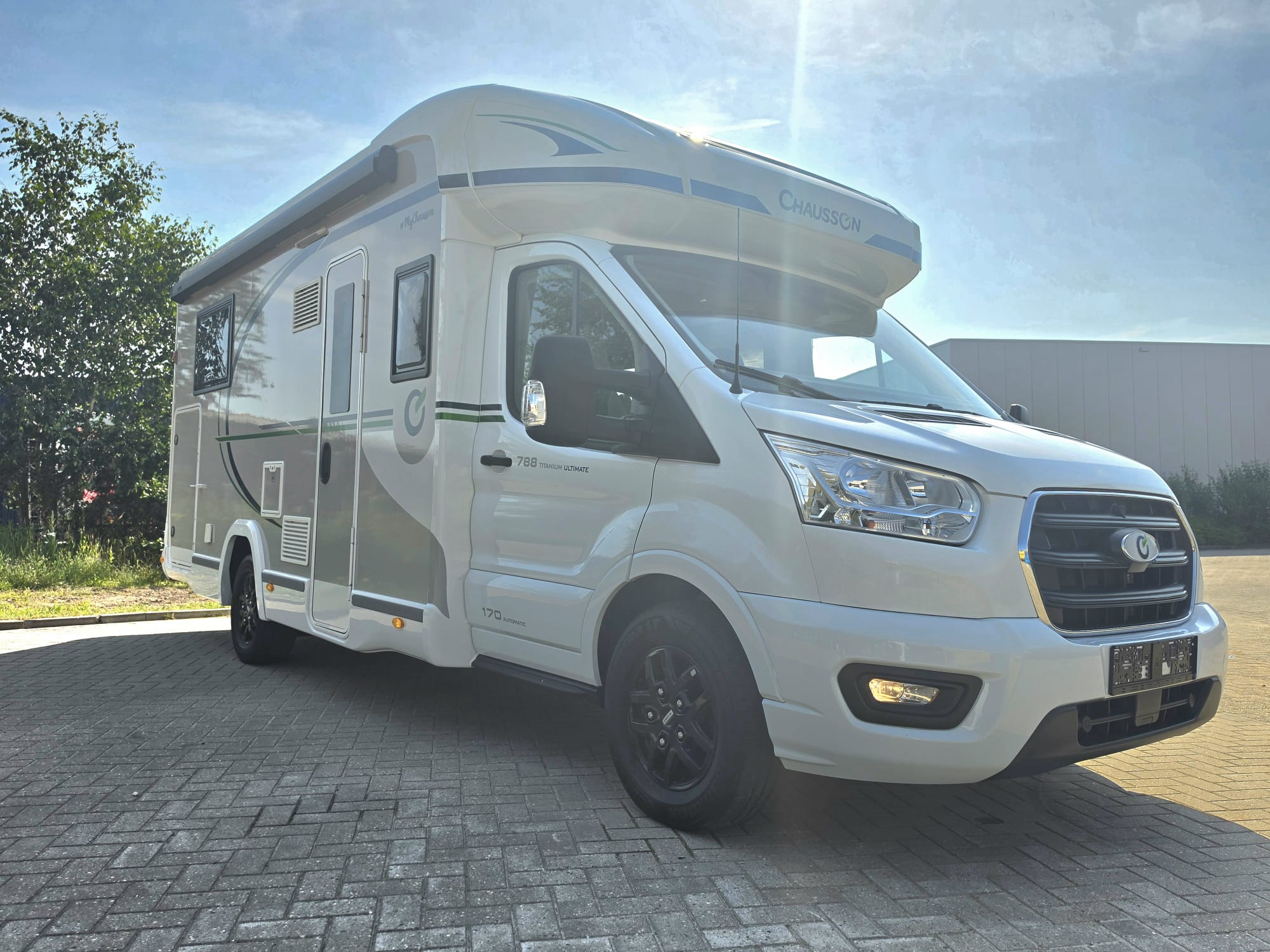 Chausson 788 Titanium Ultimate 170PK Automaat Face to Face