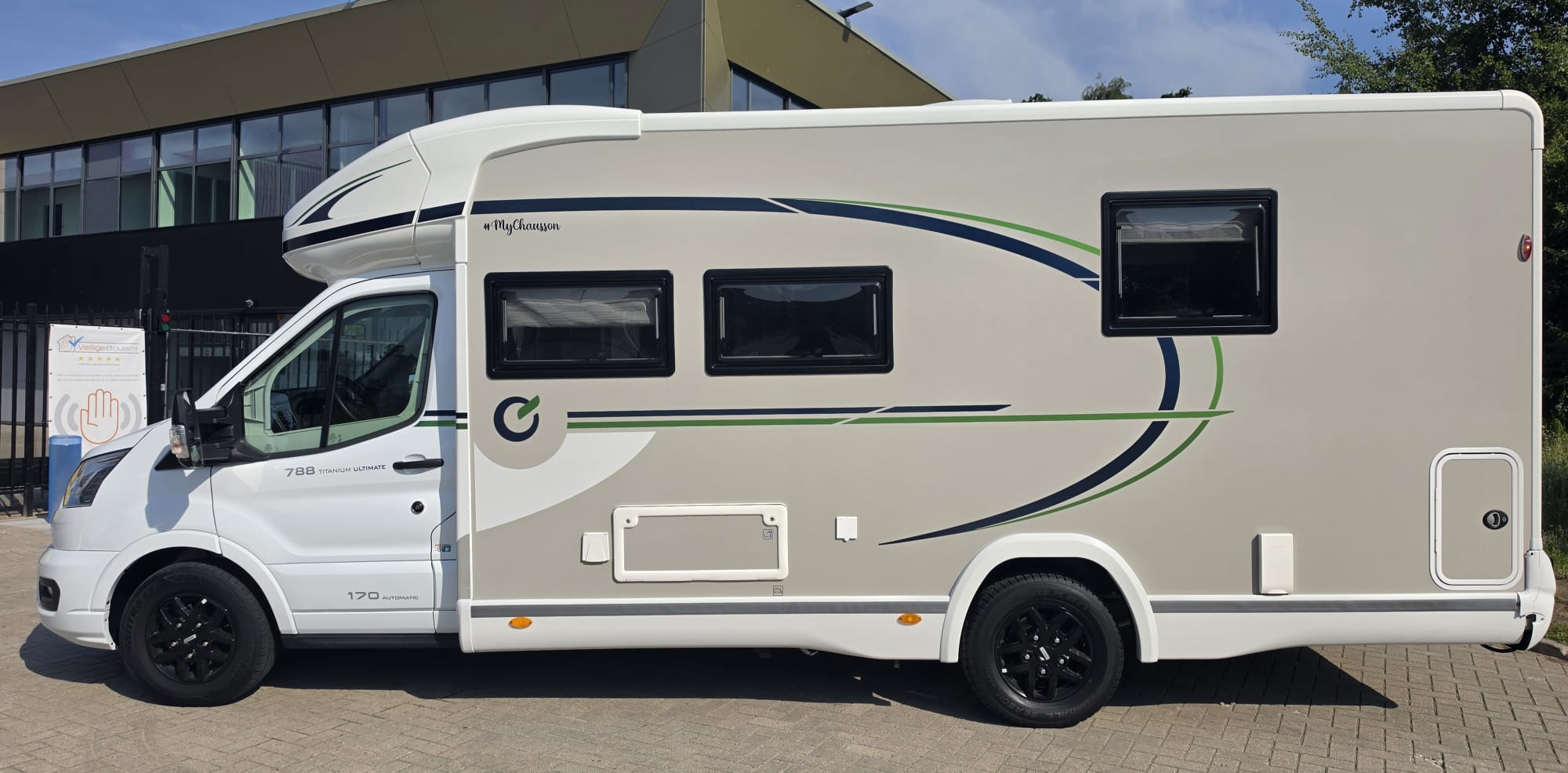 Chausson 788 Titanium Ultimate 170PK Automaat Face to Face