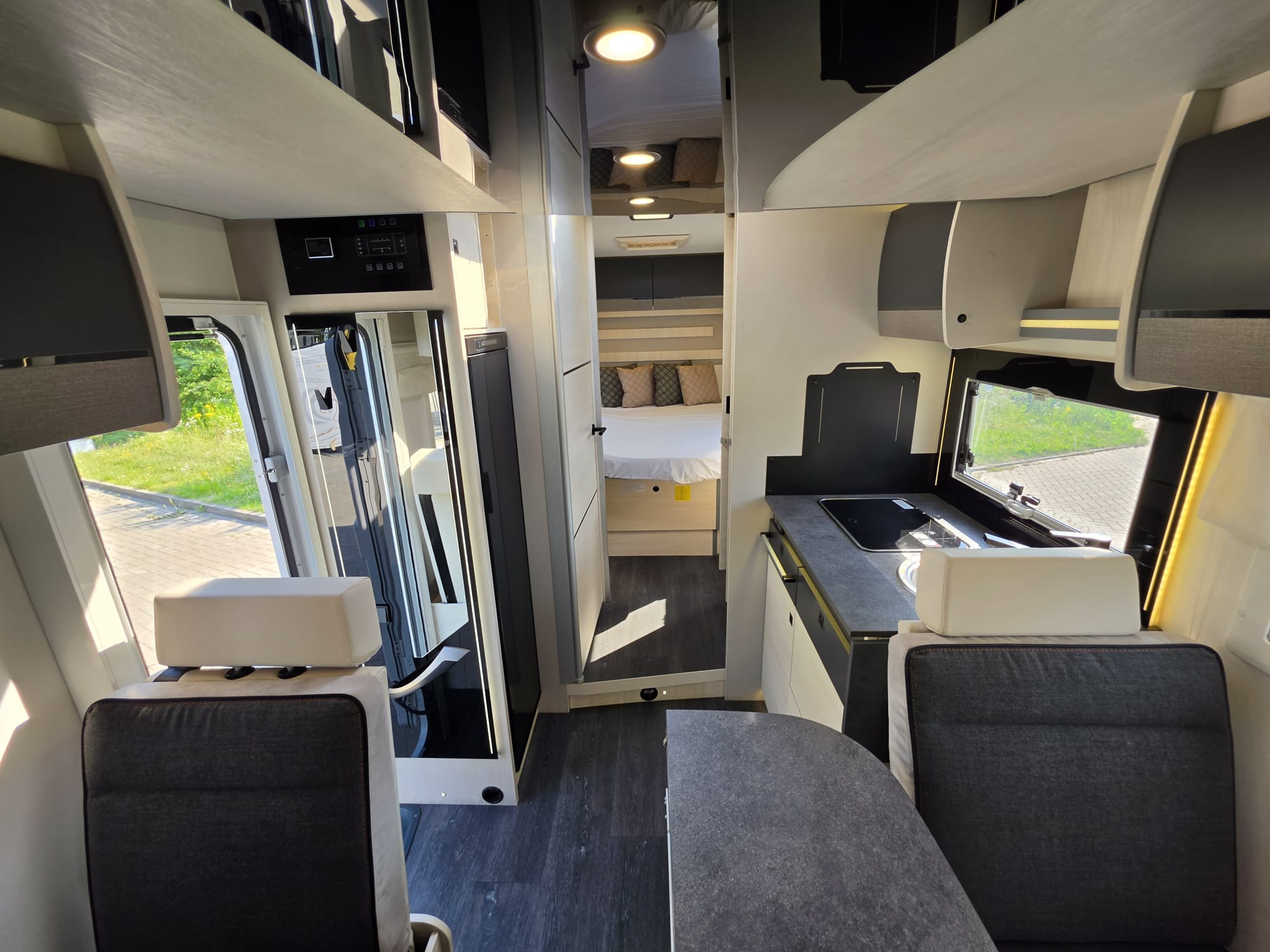 Chausson 788 Titanium Ultimate 170PK Automaat Face to Face