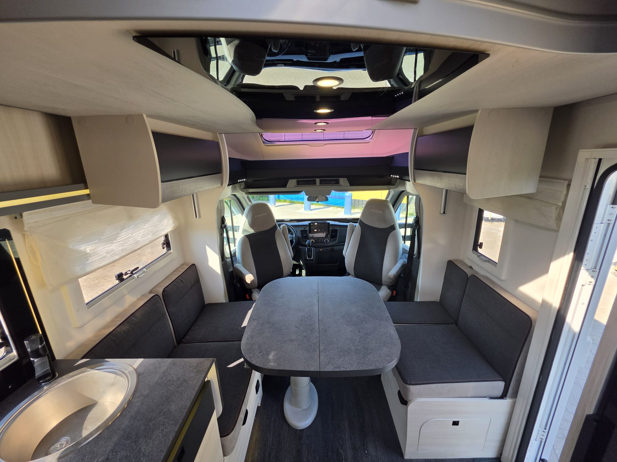 Chausson 788 Titanium Ultimate 170PK Automaat Face to Face