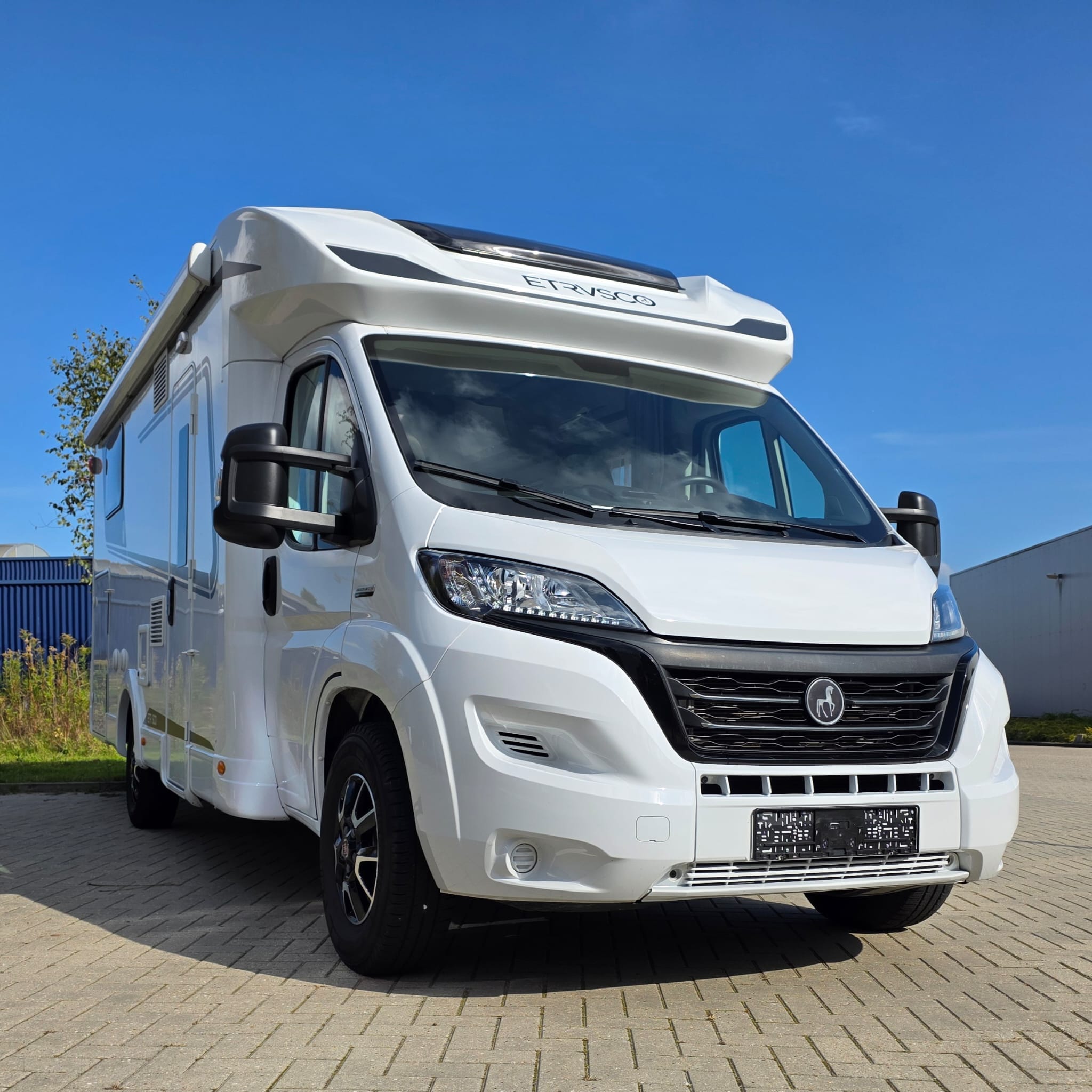 Hymer Etrusco 7400 EB, 140PK 2022, Enkele bedden en hefbed