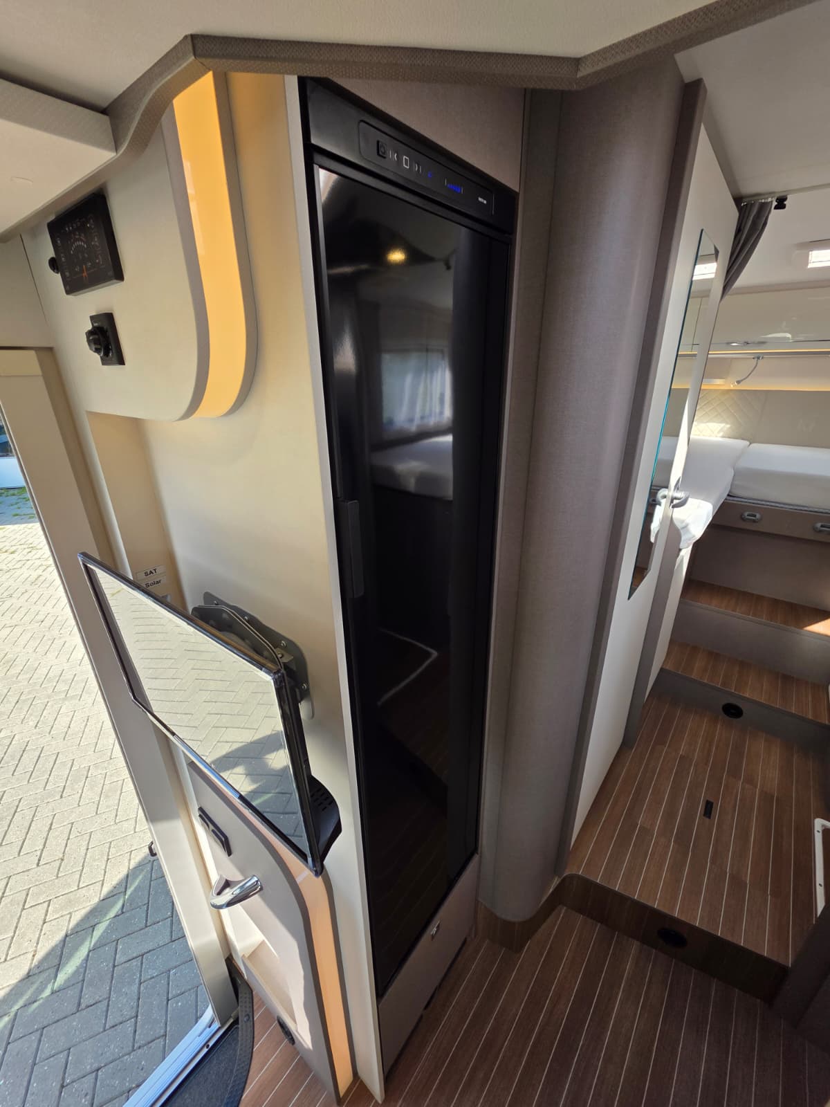 Hymer Etrusco 7400 EB, 140PK 2022, Enkele bedden en hefbed