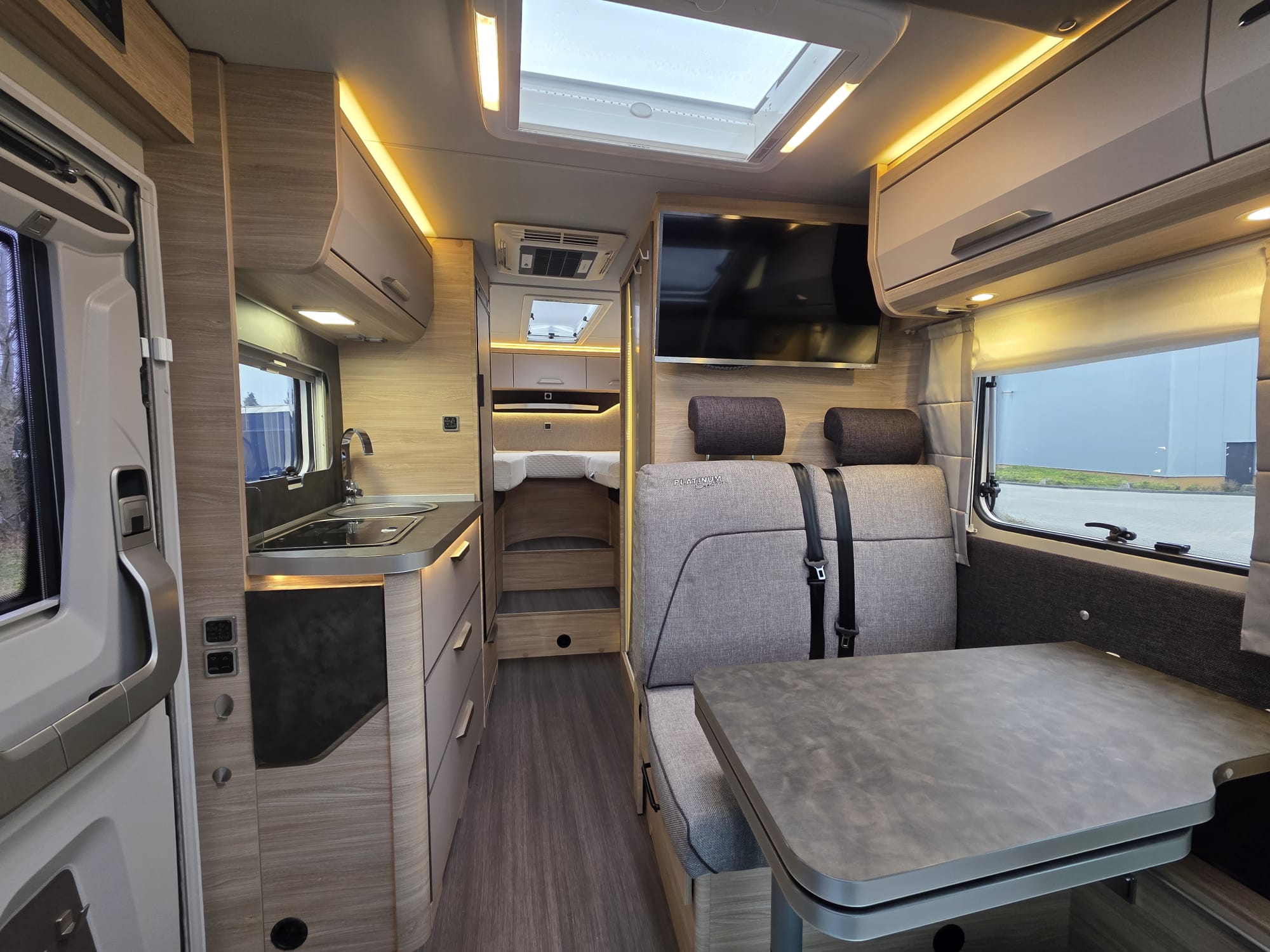 Knaus VAN TI 650 MEG Platinum Selection, 140 PK 2022 Enkele bedden