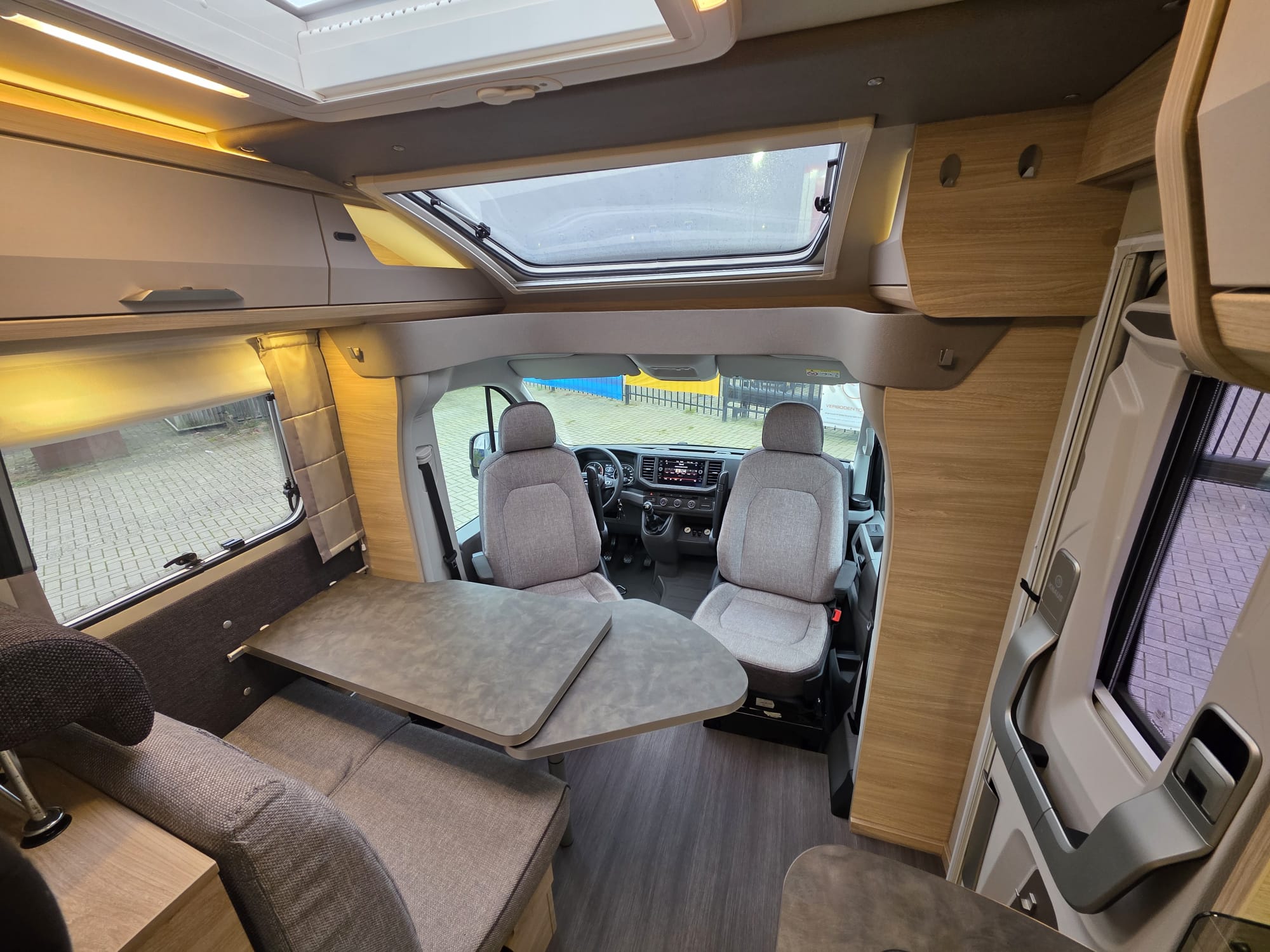 Knaus VAN TI 650 MEG Platinum Selection, 140 PK 2022 Enkele bedden