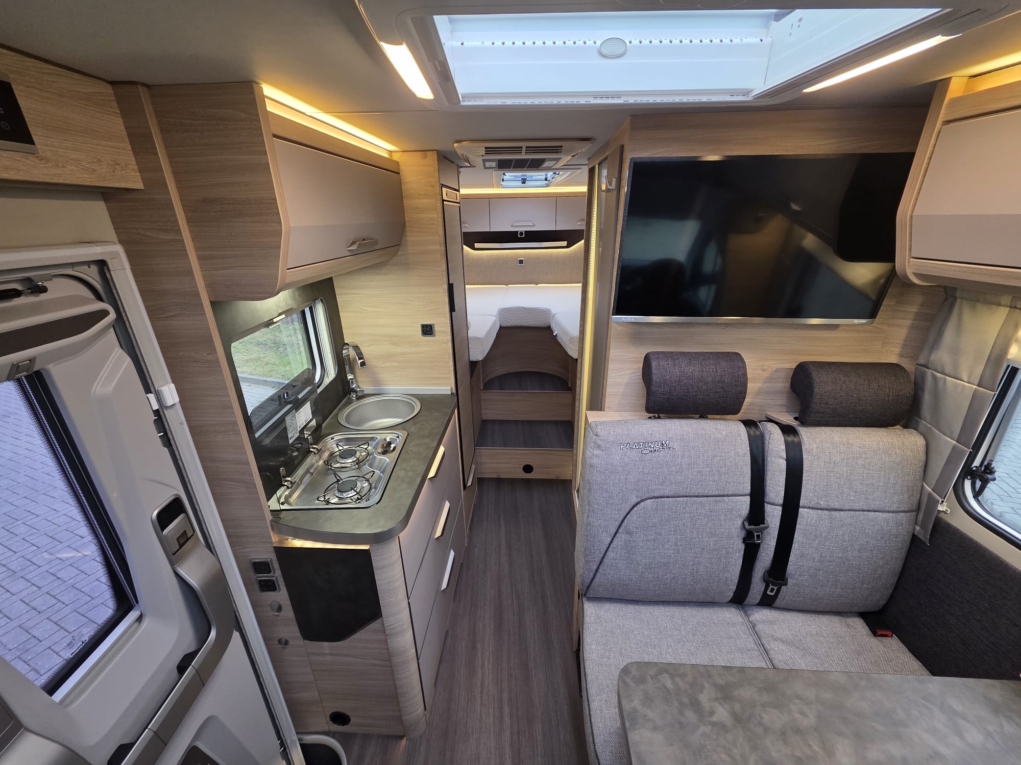 Knaus VAN TI 650 MEG Platinum Selection, 140 PK 2022 Enkele bedden