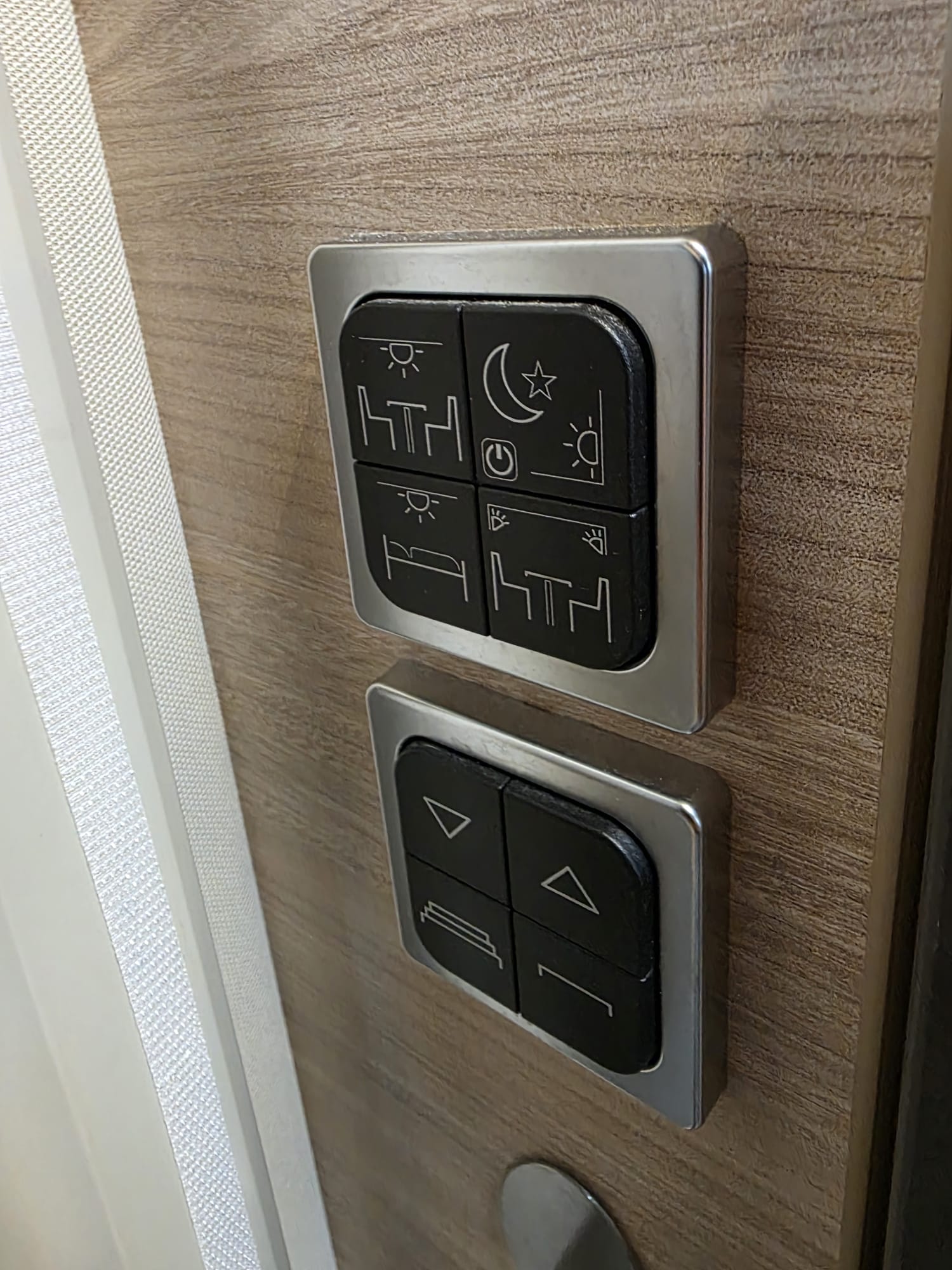 Knaus VAN TI 650 MEG Platinum Selection, 140 PK 2022 Enkele bedden