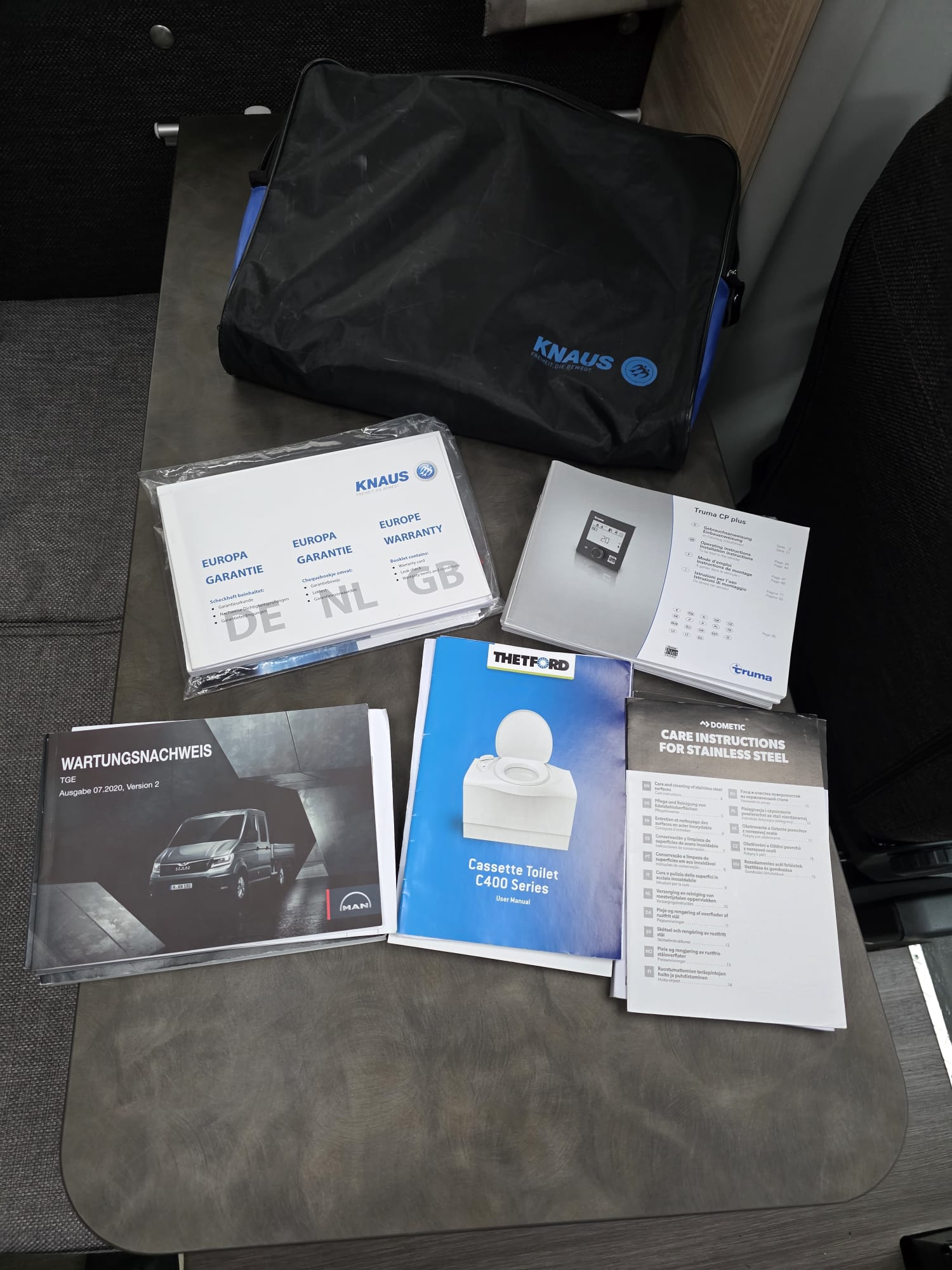 Knaus VAN TI 650 MEG Platinum Selection, 140 PK 2022 Enkele bedden